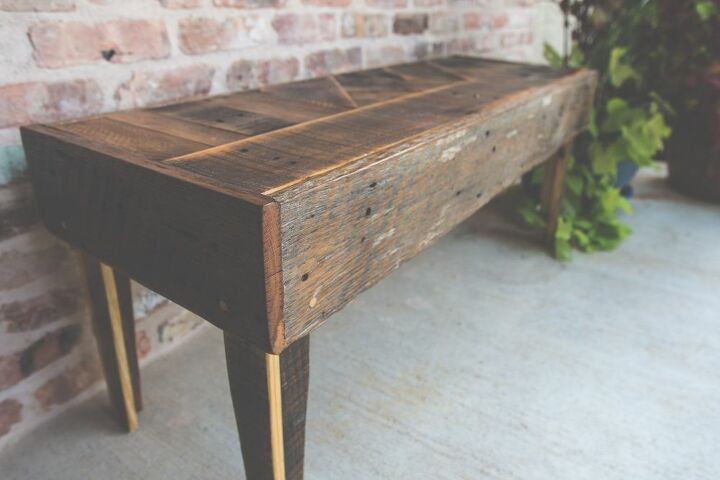 Modern Pallet Wood Bench