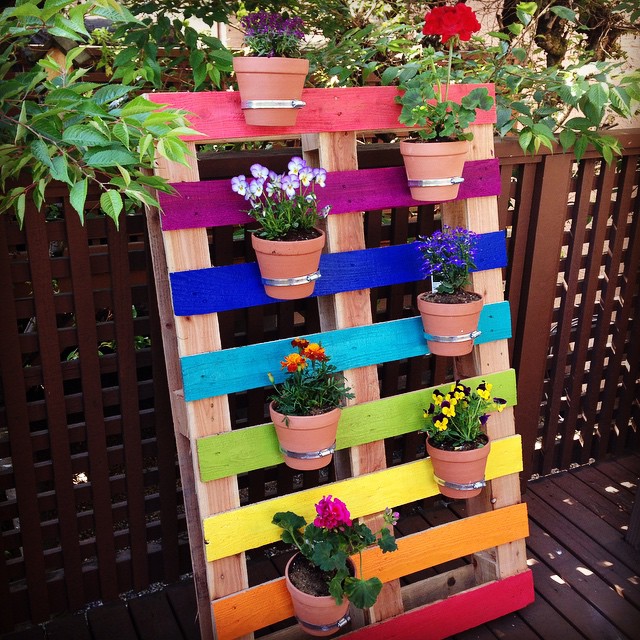 Pallet Rainbow Flower Garden