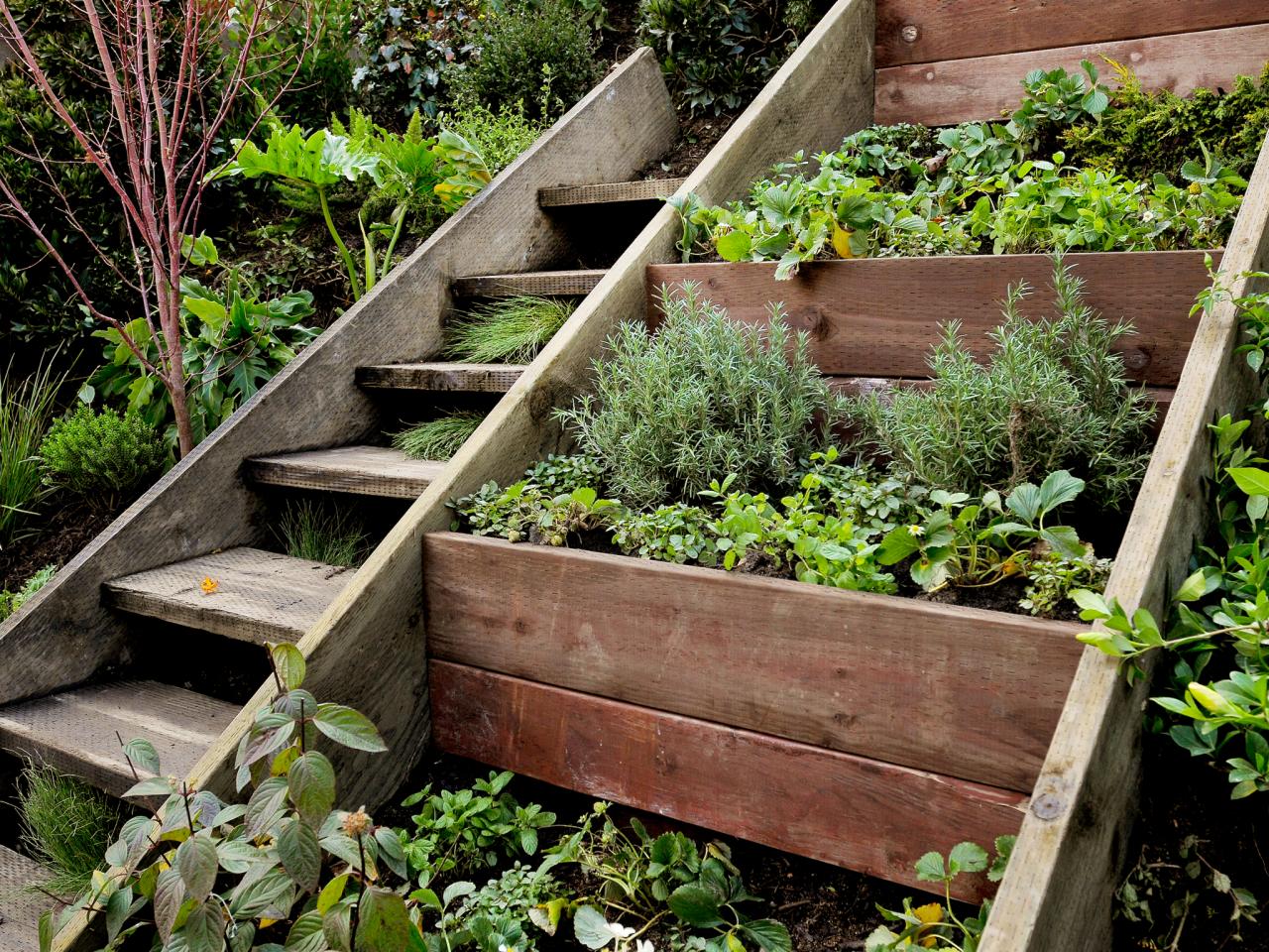 15 Awesome DIY Garden Steps and Stairs