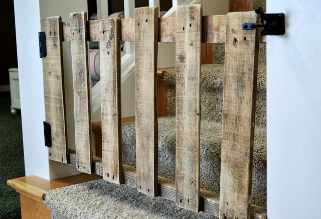 Pallet Baby Gate