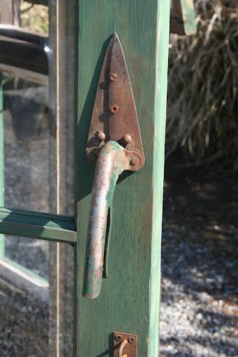 Trowel door handle