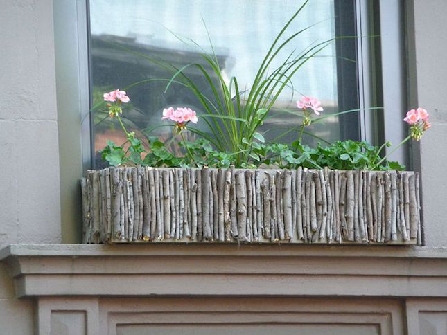 12 Gorgeous DIY Window Box Planters