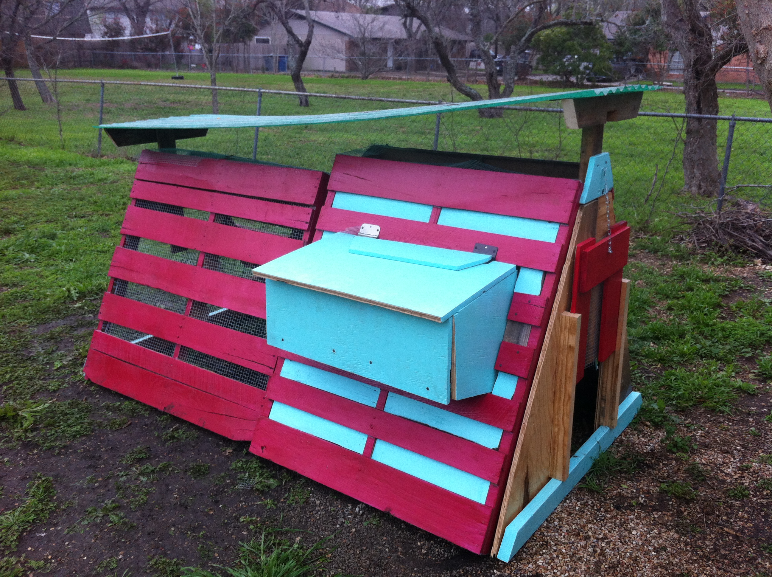 Chicken Coop Made of Pallets