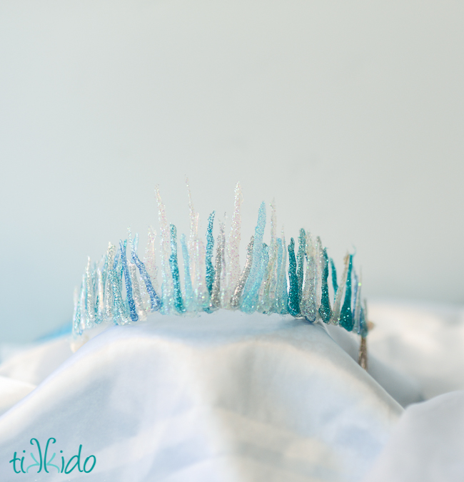 elsa frozen crown