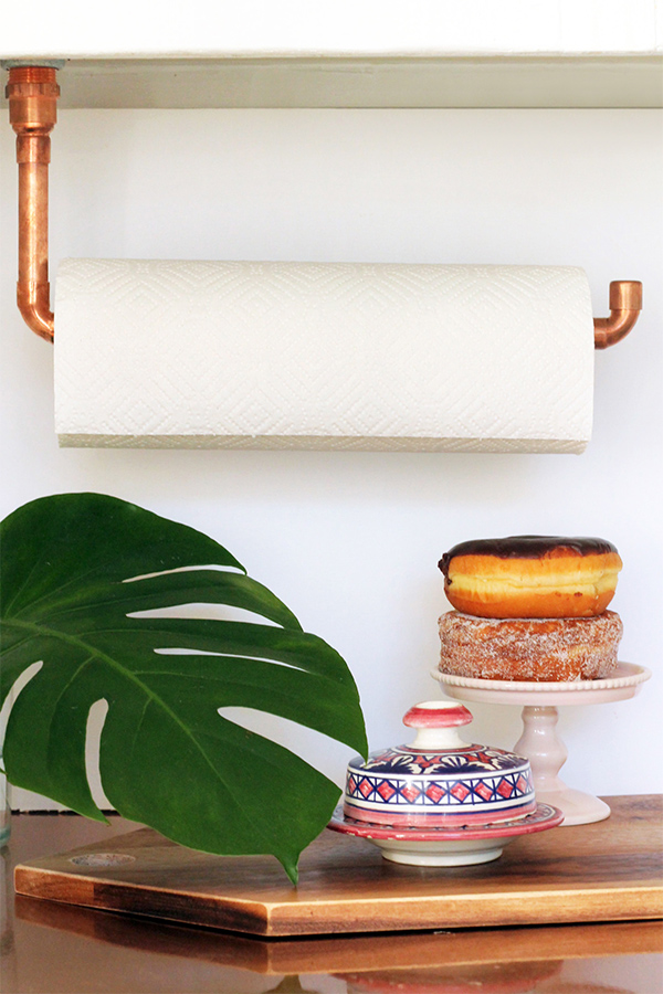 suspended copper pipe paper towel holder