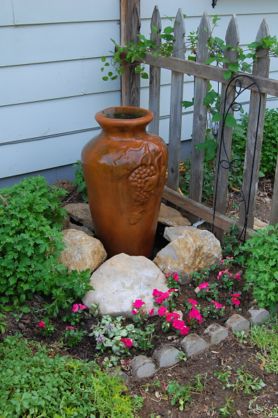 Small Vase Fountain