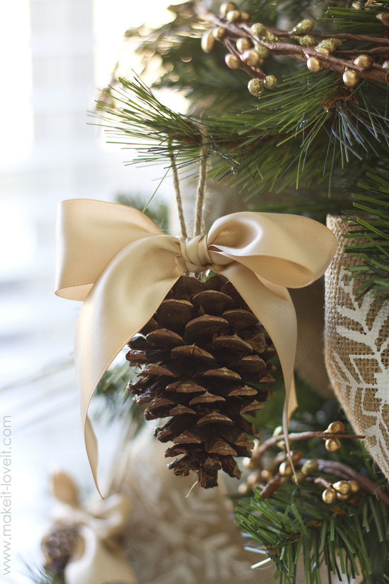Pine Cone Bow Ornament
