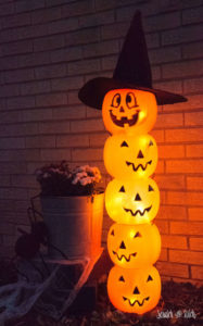 Glowing Plastic Jack O’ Lantern Totem