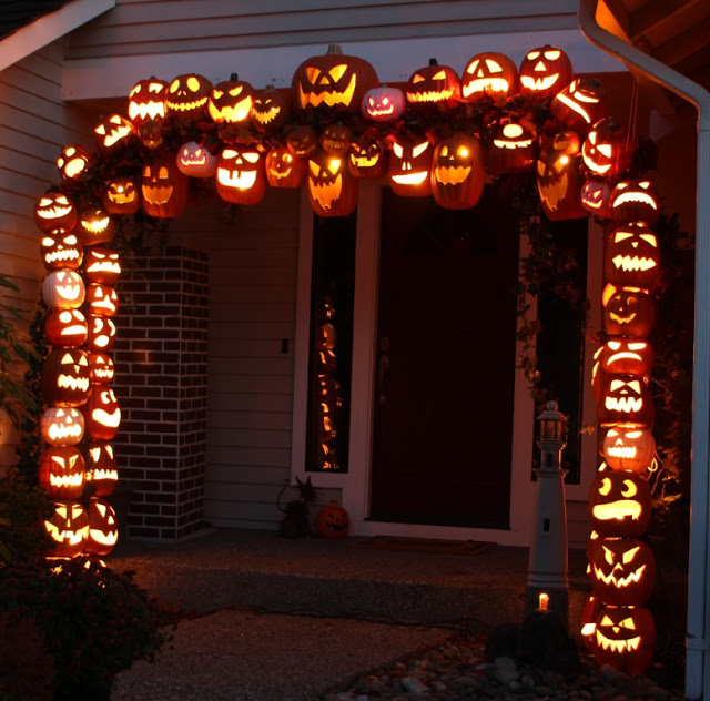 Halloween Pumpkin Arch
