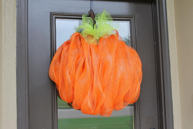 Mesh Pumpkin Wreath