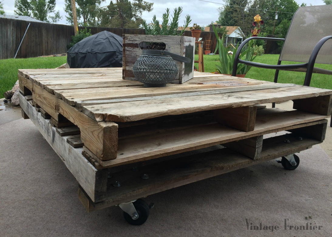 Pallet Patio Coffee Table